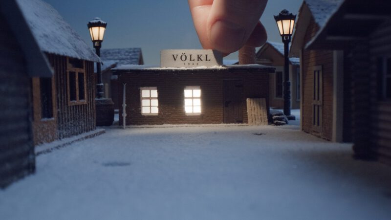miniature_bts_10-scaled.jpg